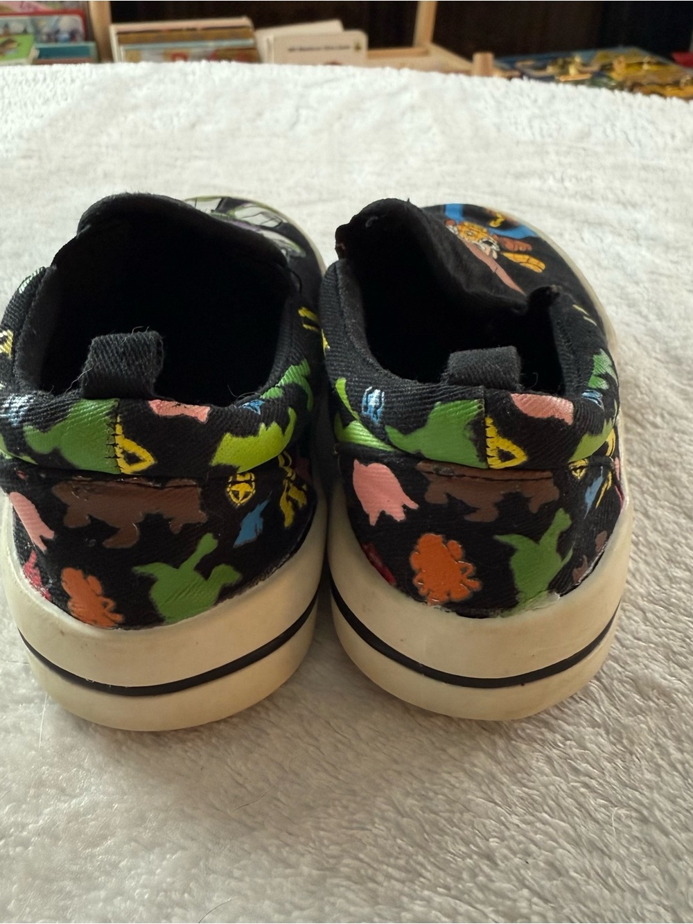 Disney Kids Black Sneakers with Woody and Buzz Lightyear - Picture 3 of 6